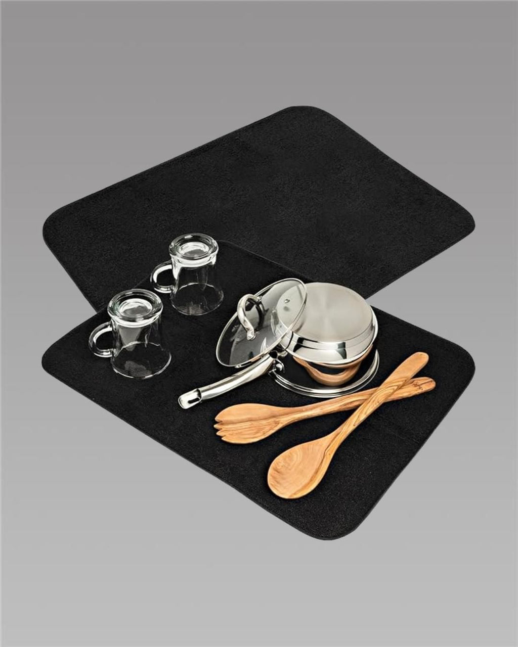 Keep your kitchen countertop clean and dry with this absorbent quick-drying kitchen mat (pack of 2)